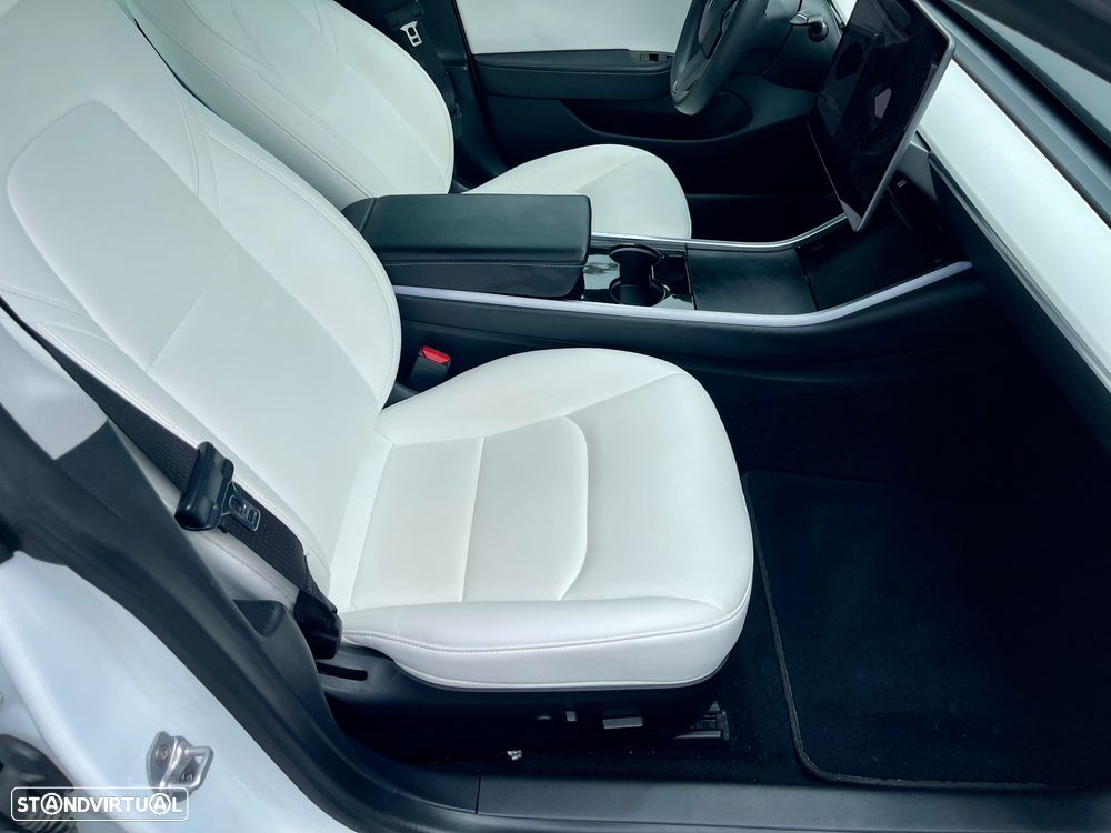 Tesla Model 3 Long Range AWD Dual Motor - 22