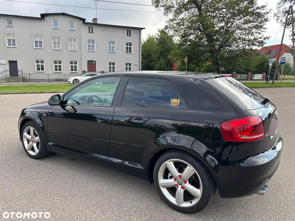 Audi A3 2.0 TDI S Line Sportpaket plus - 6