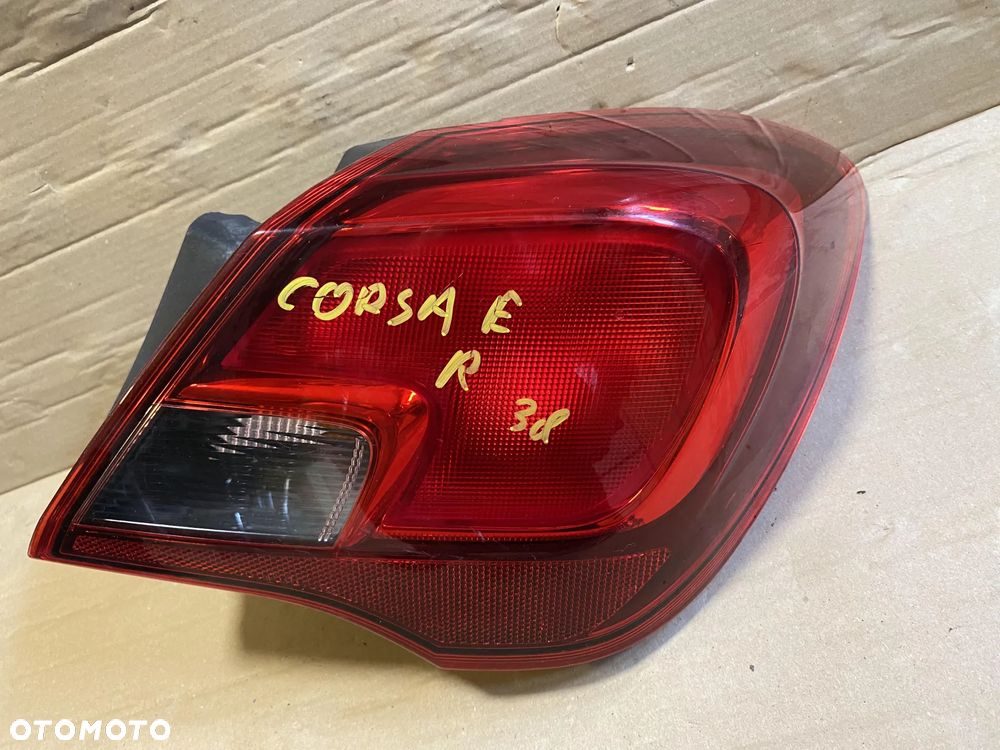 Lampa Opel Corsa E 3d prawa OE - 1