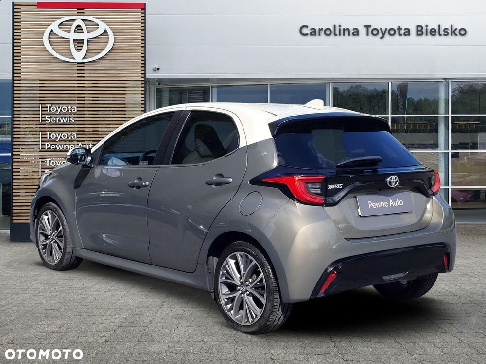 Toyota Yaris 1.5 Selection Elegant CVT - 2