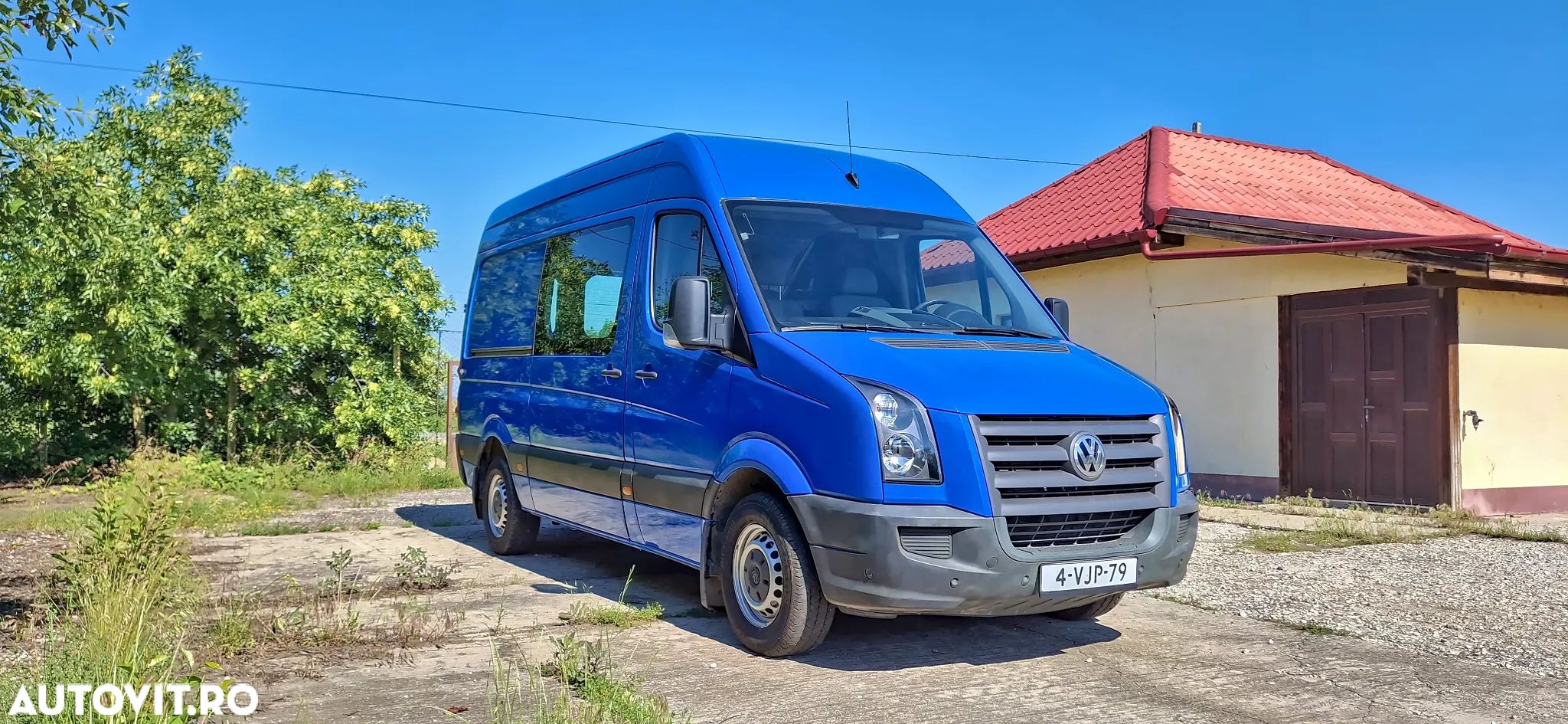 Volkswagen Crafter - 1