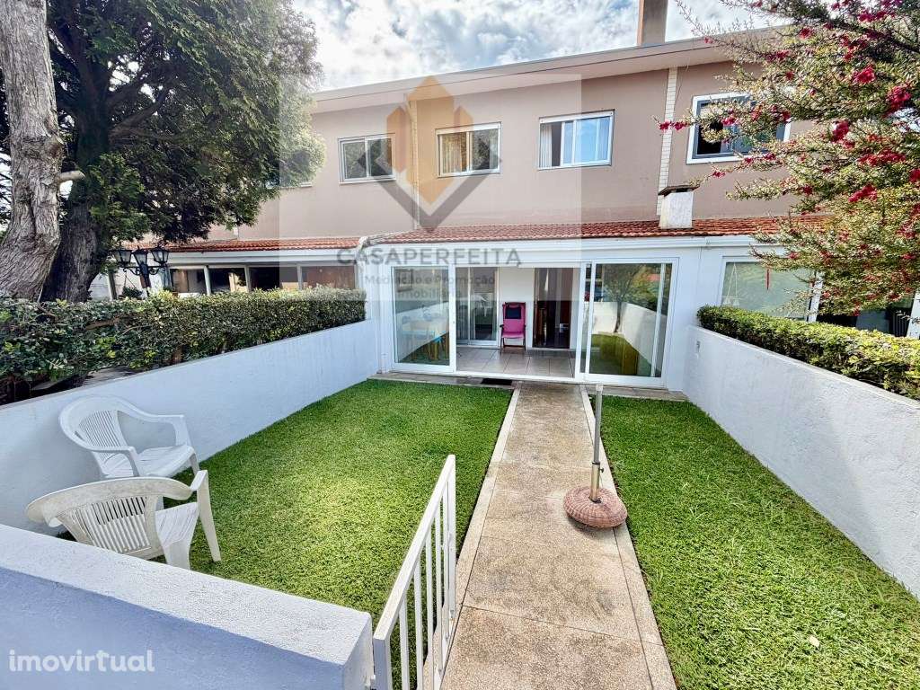 Moradia T4 com Jardim, Terraço e Box para 2 carros - Madalena - Grande imagem: 2/31