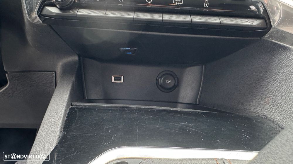 Peugeot 3008 1.5 BlueHDi Active Pack - 24