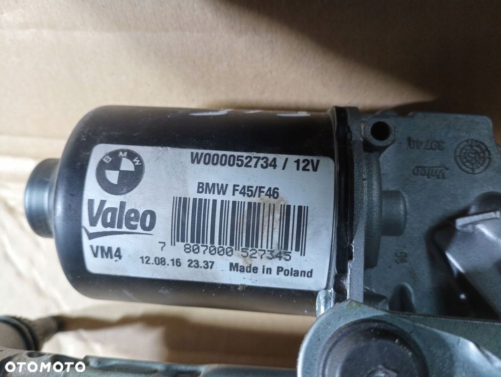 BMW F45 F46 MECHANIZM WYCIERACZEK PRZÓD 7301043-08 EUROPA - 2