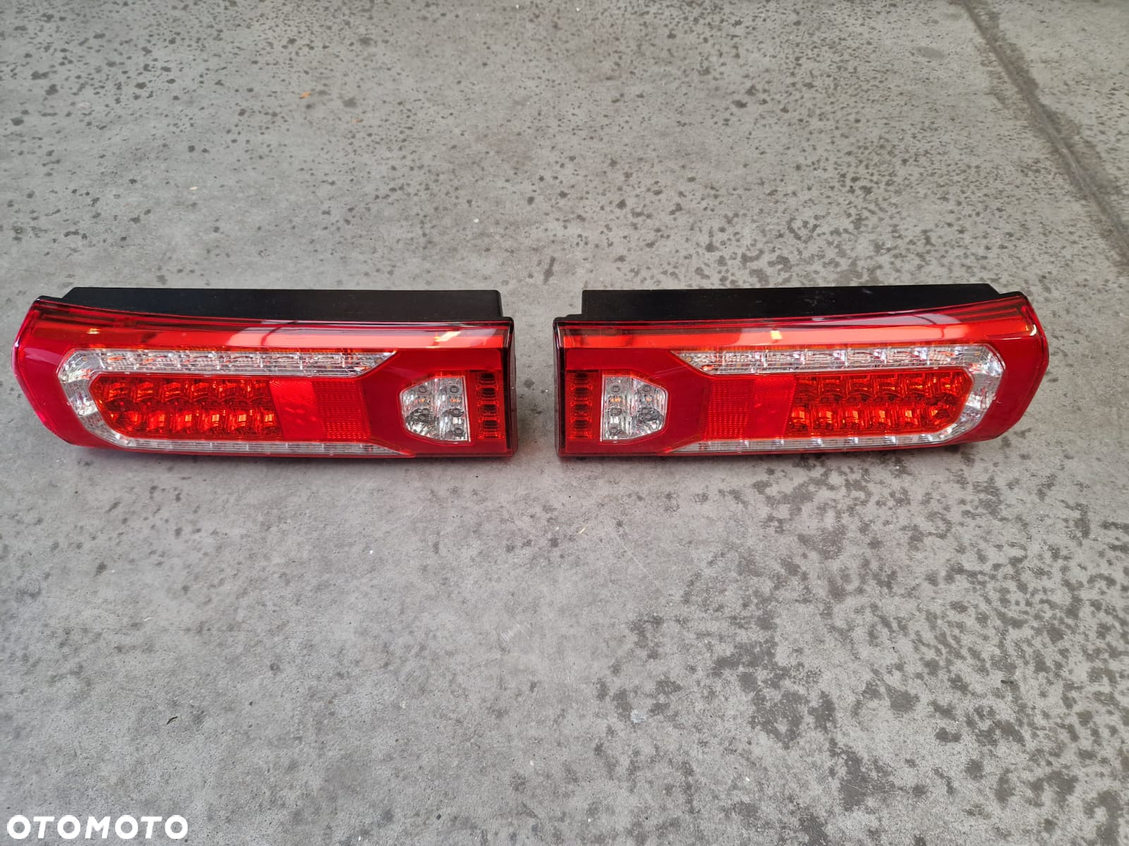 Tylna lampa Mercedes Actros MP4 (LED) - 2