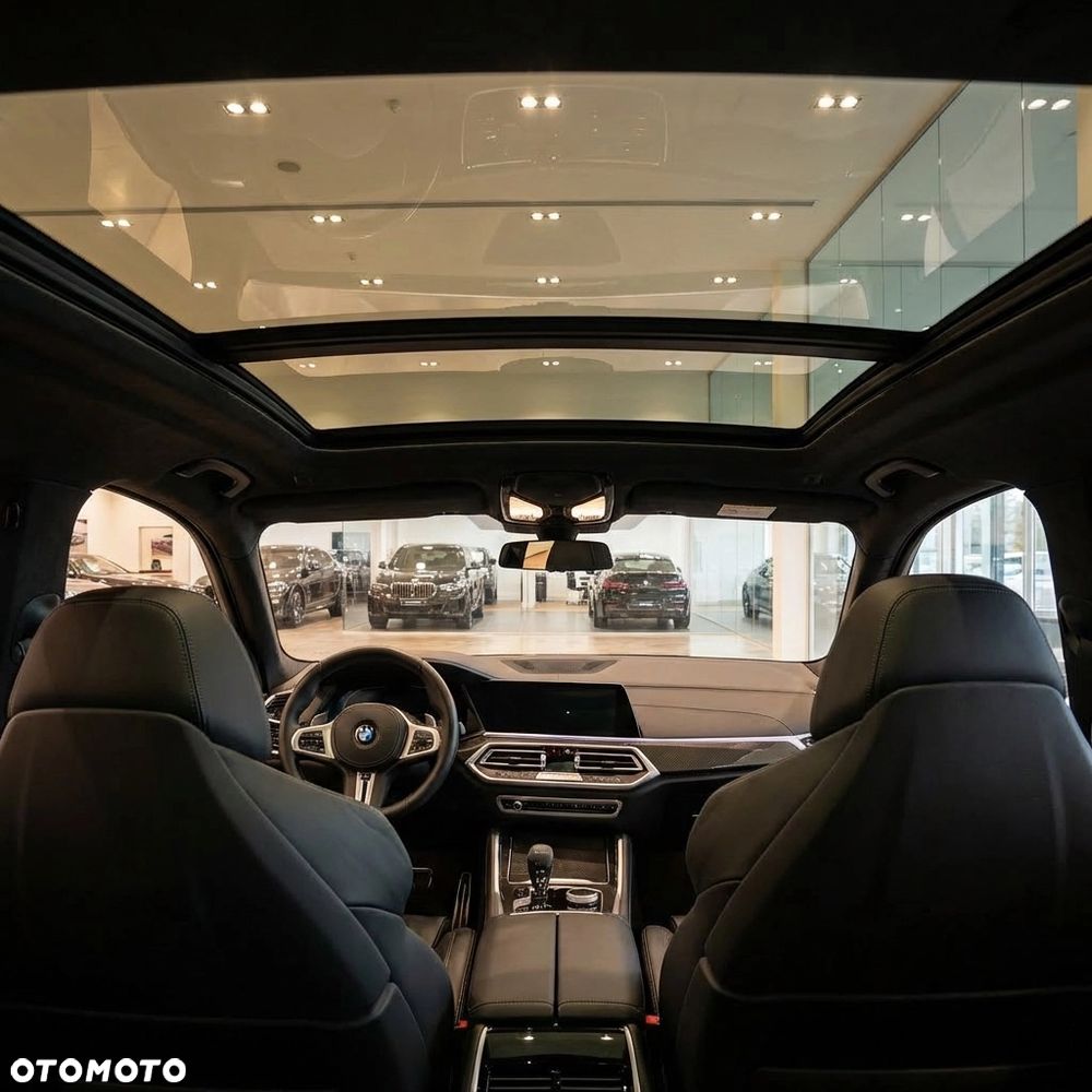 BMW X5 M50i - 8