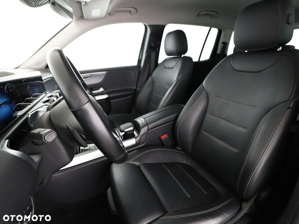 Mercedes-Benz GLB 200 d Progressive 8G-DCT - 14