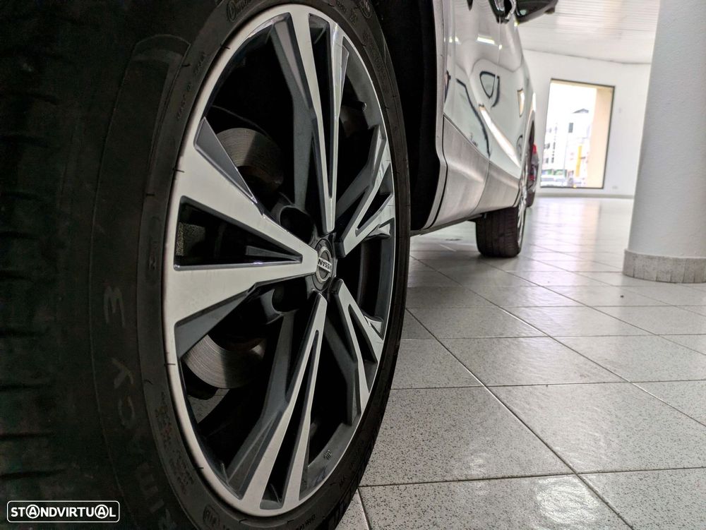 Nissan Qashqai 1.5 dCi N-Connecta - 6