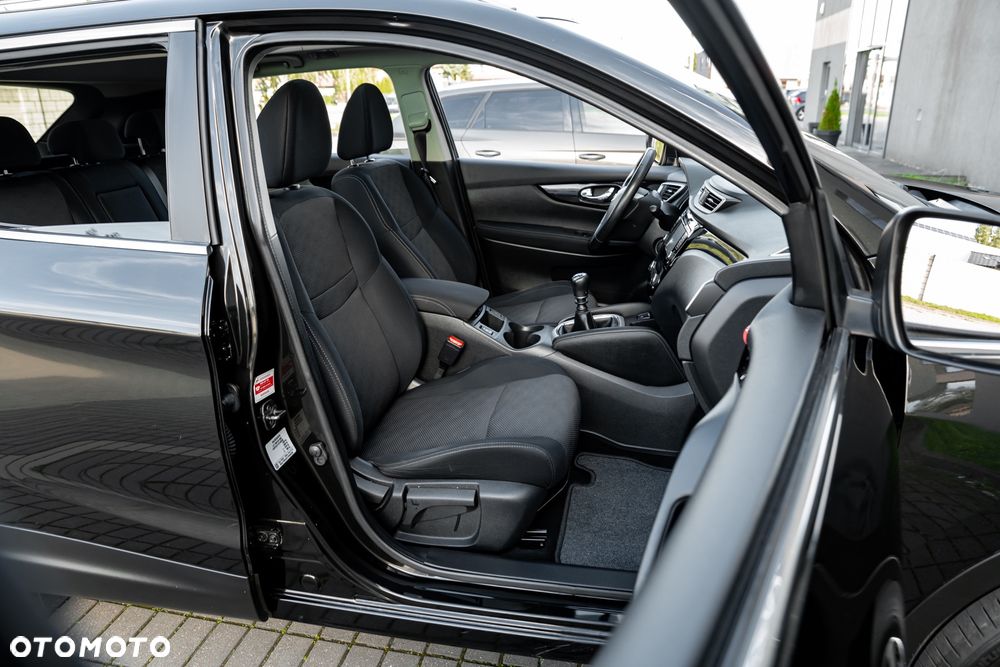 Nissan Qashqai 1.6 DIG-T Tekna - 25