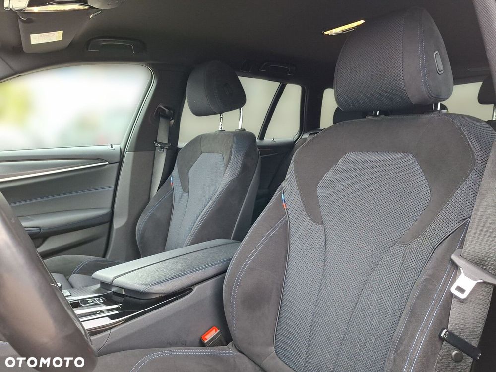 BMW Seria 5 520i mHEV M Sport sport - 13