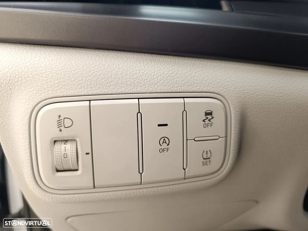 Hyundai Bayon 1.0 T-GDI 48V-Hybrid DCT Prime - 38