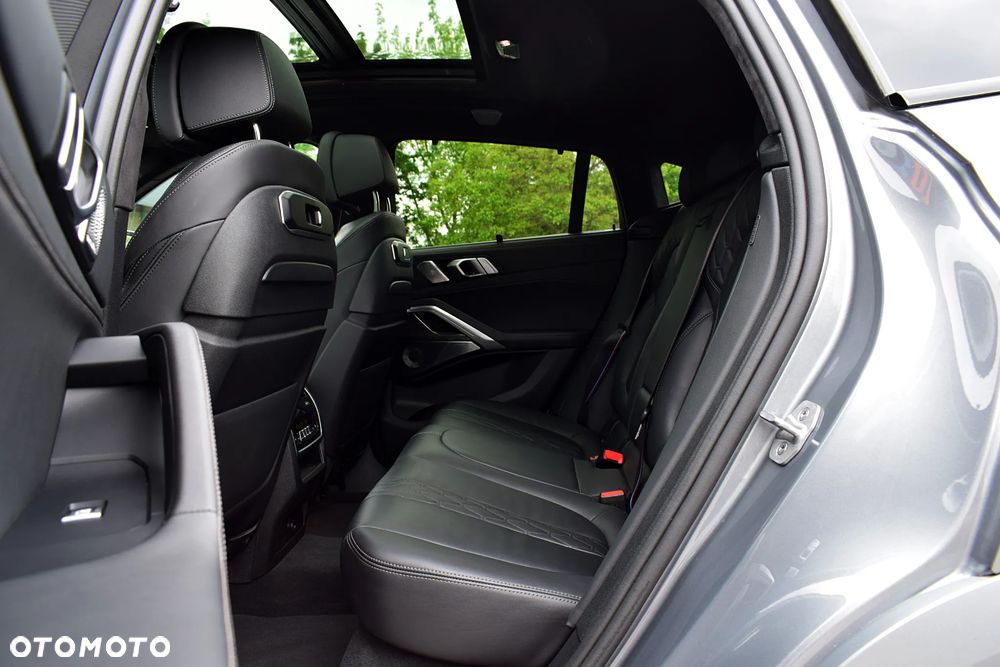BMW X6 - 8