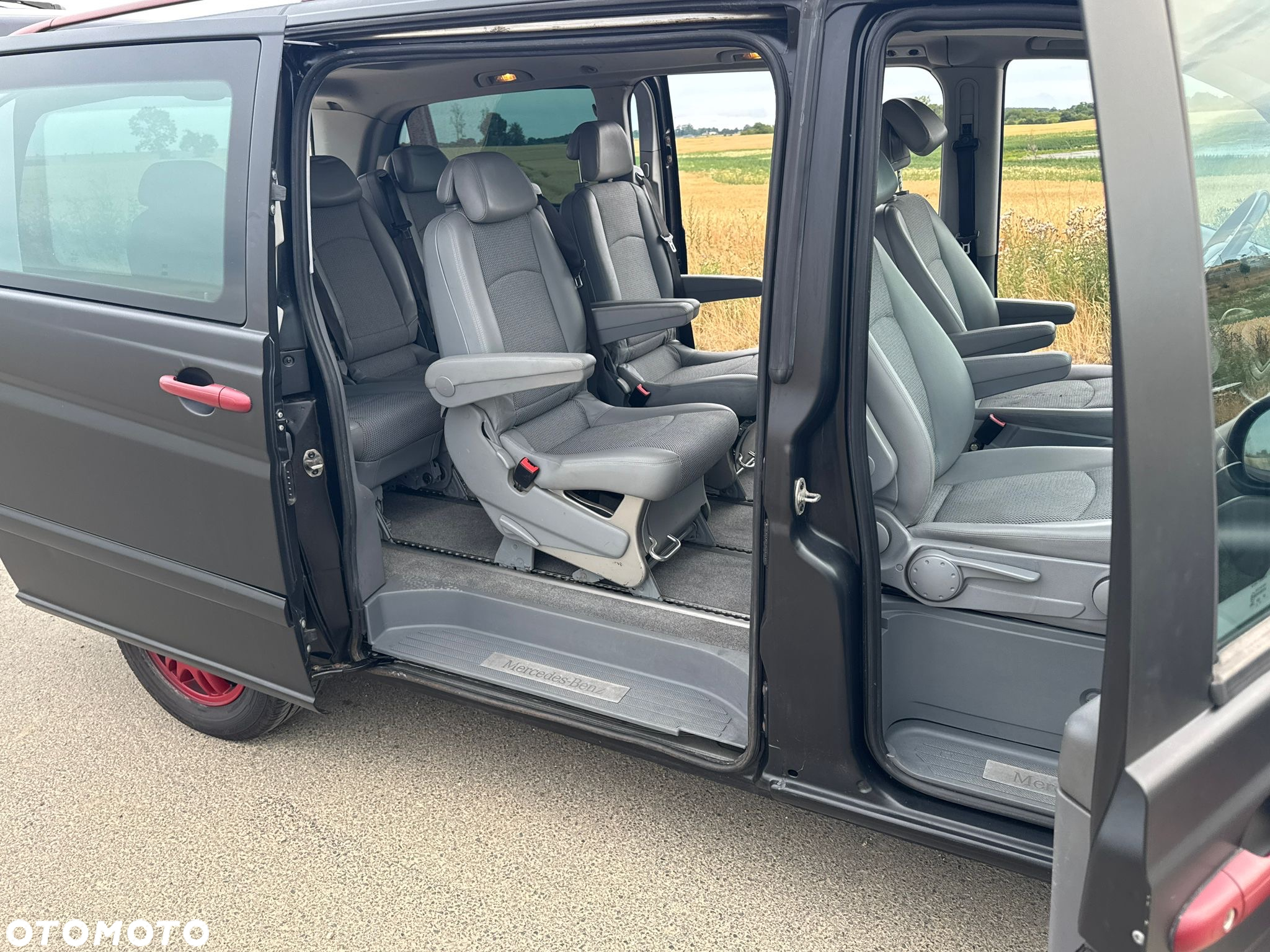 Mercedes-Benz Viano - 7