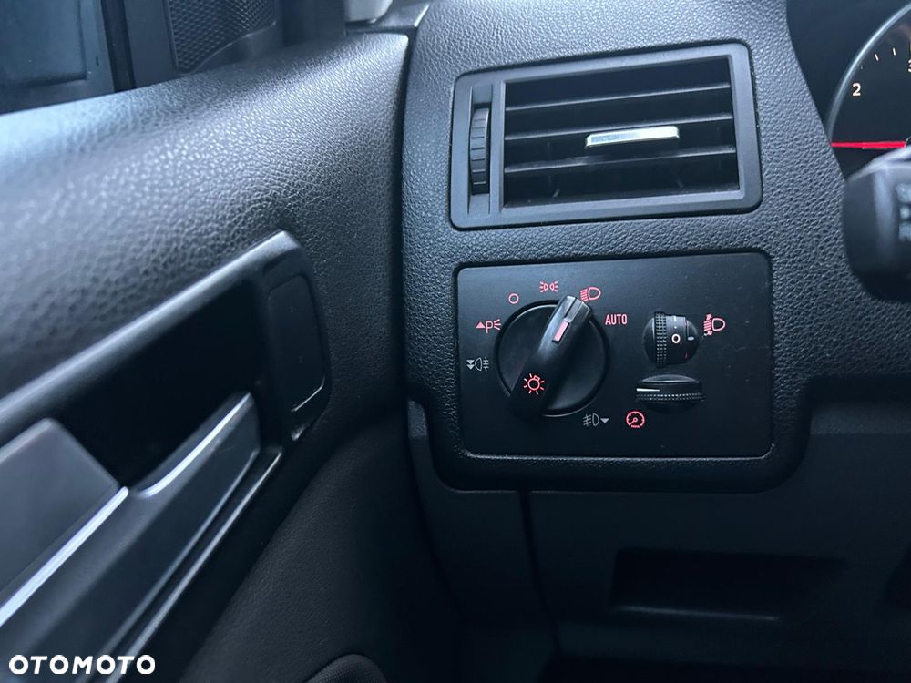 Ford C-MAX 1.8 TDCi Titanium - 7