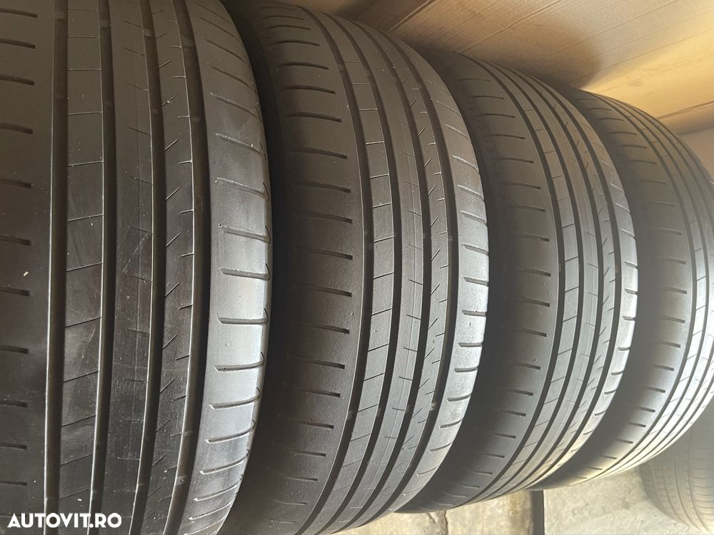 235/45R20 Bridgestone Alenza 001 Dot 2020 - 2