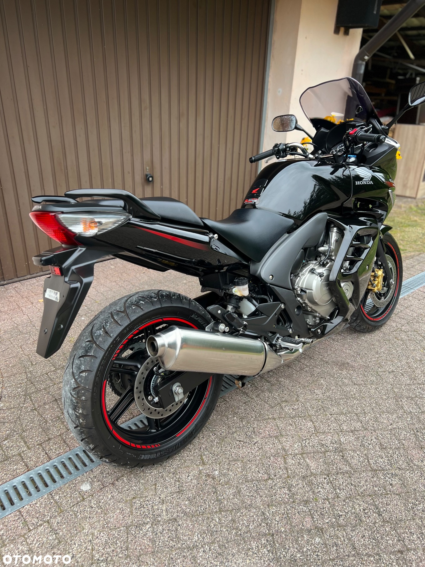Honda CBF - 3