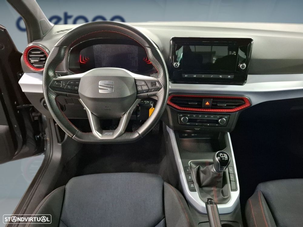 SEAT Arona 1.0 TSI FR - 13