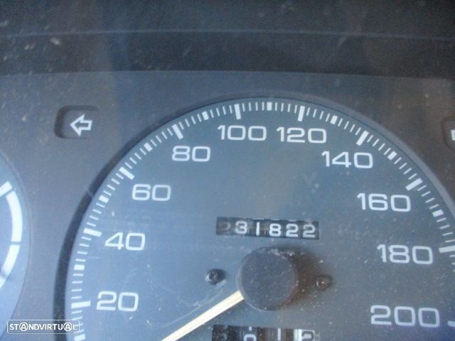 Quadrante MB917973 MITSUBISHI SPACE WAGON 1993 2.0TD 82CV 5P VERMELHO KM/H 231822 - 2