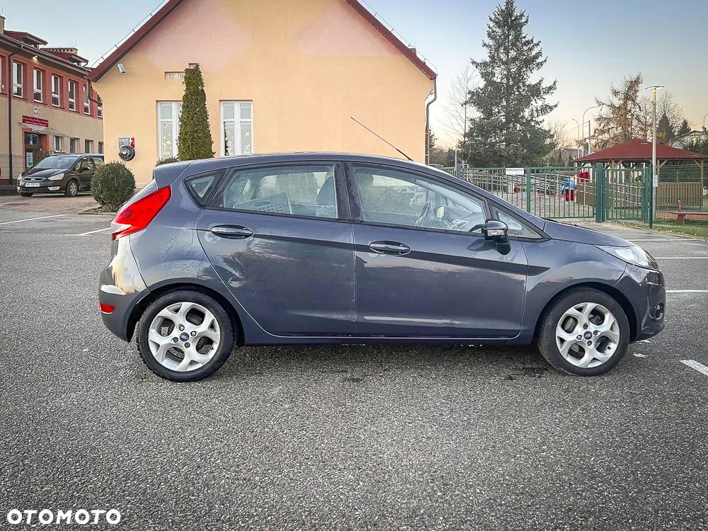 Ford Fiesta 1.4 TDCi Ambiente - 3