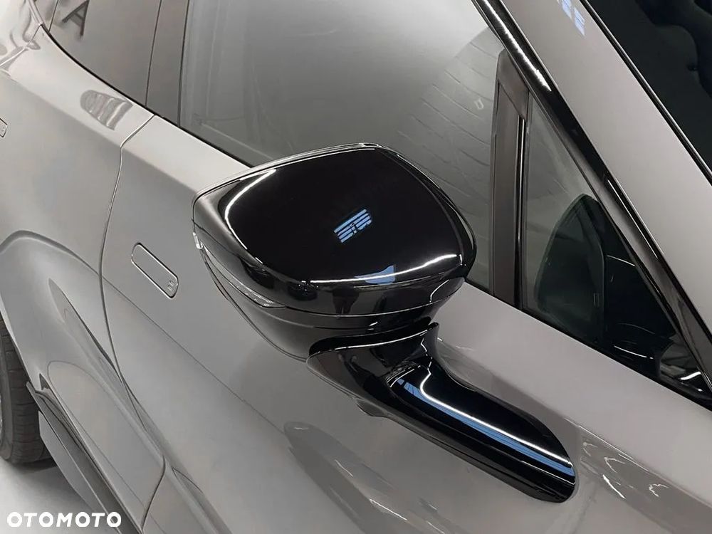 Aston Martin DBX707 - 8