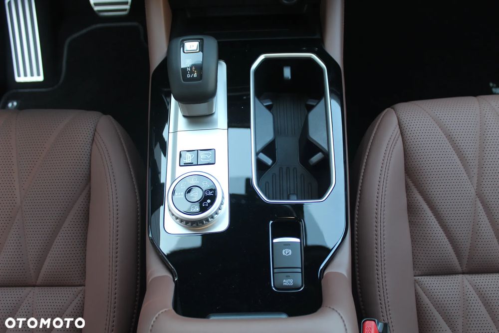 Mitsubishi Outlander Instyle Plus - 22