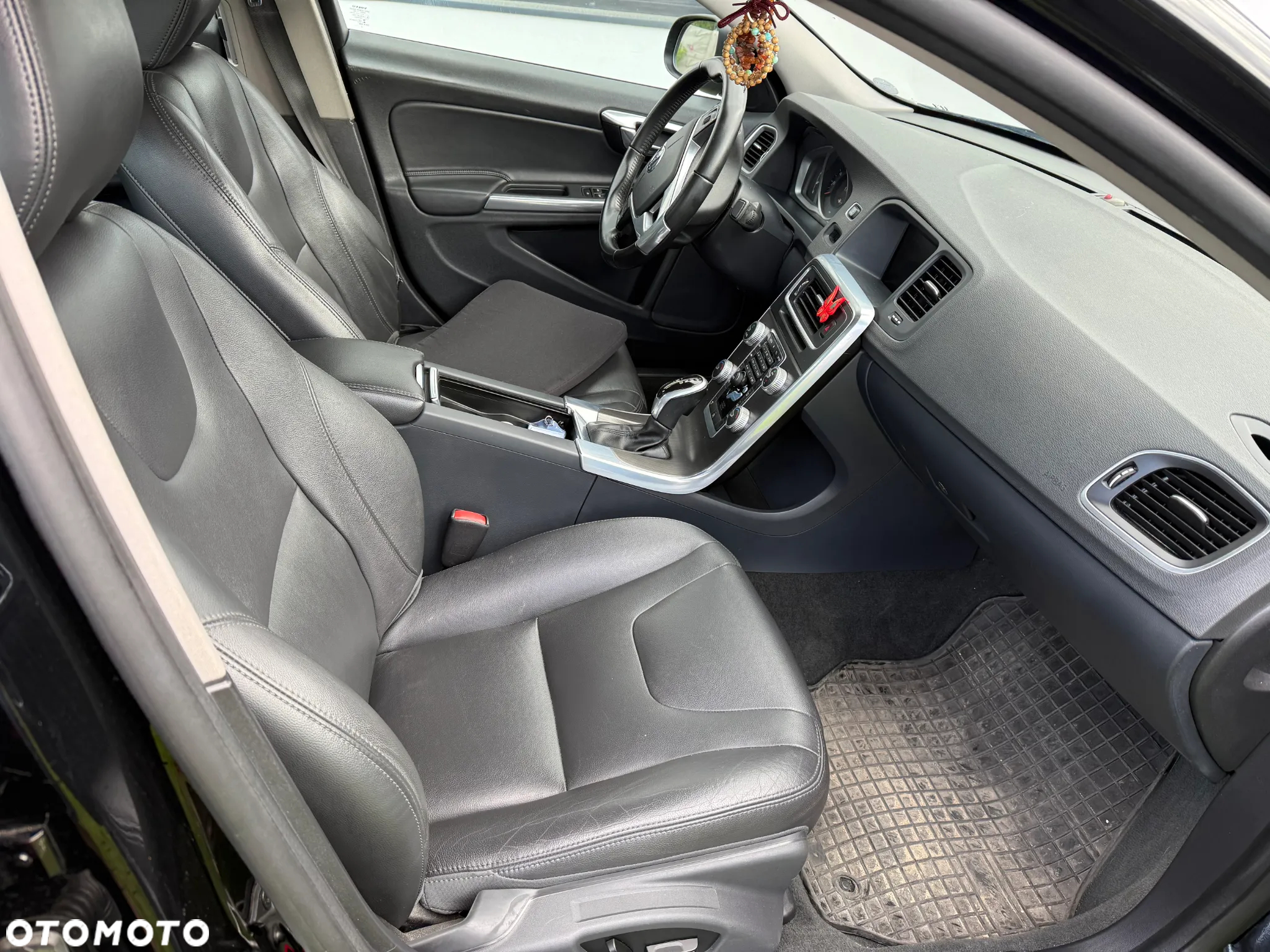 Volvo S60 T5 Drive-E R-Design Momentum - 17