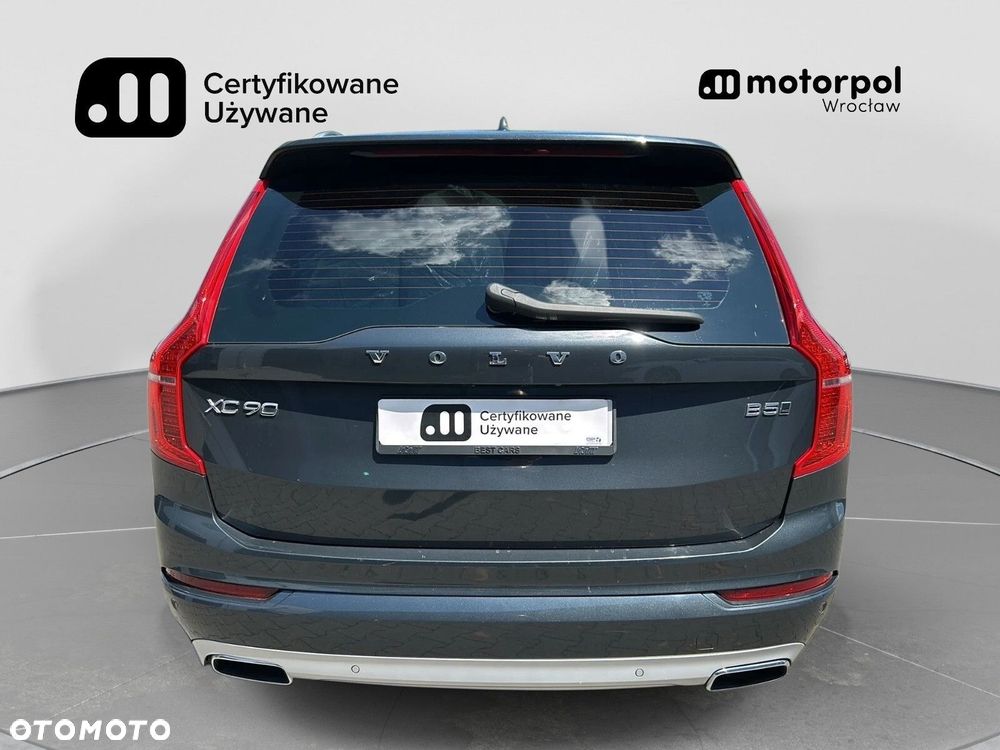 Volvo XC 90 B5 D AWD Momentum Pro - 13