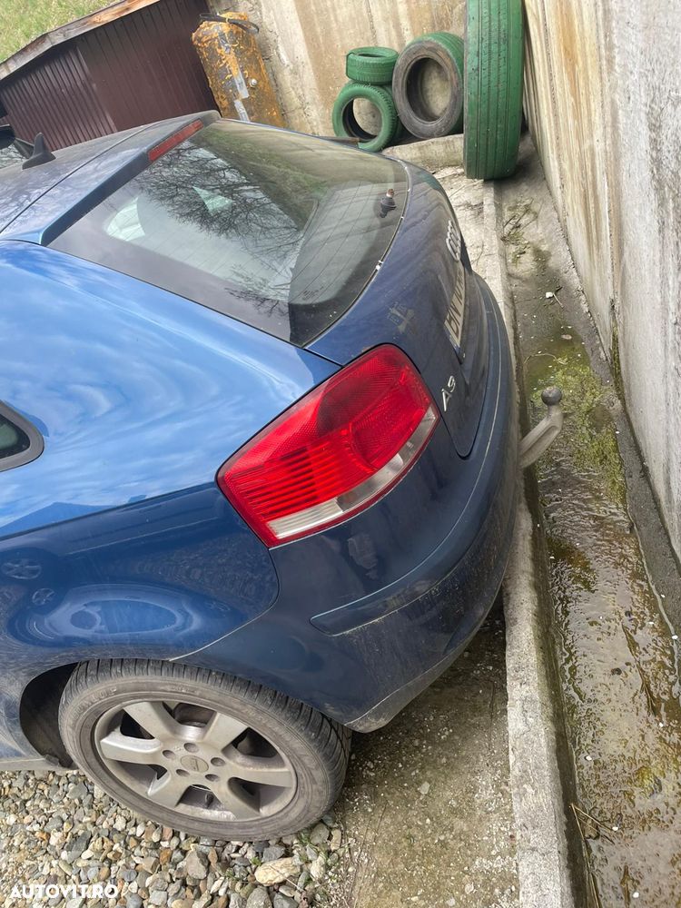 Audi A3 2.0 TDI DPF Ambiente - 5