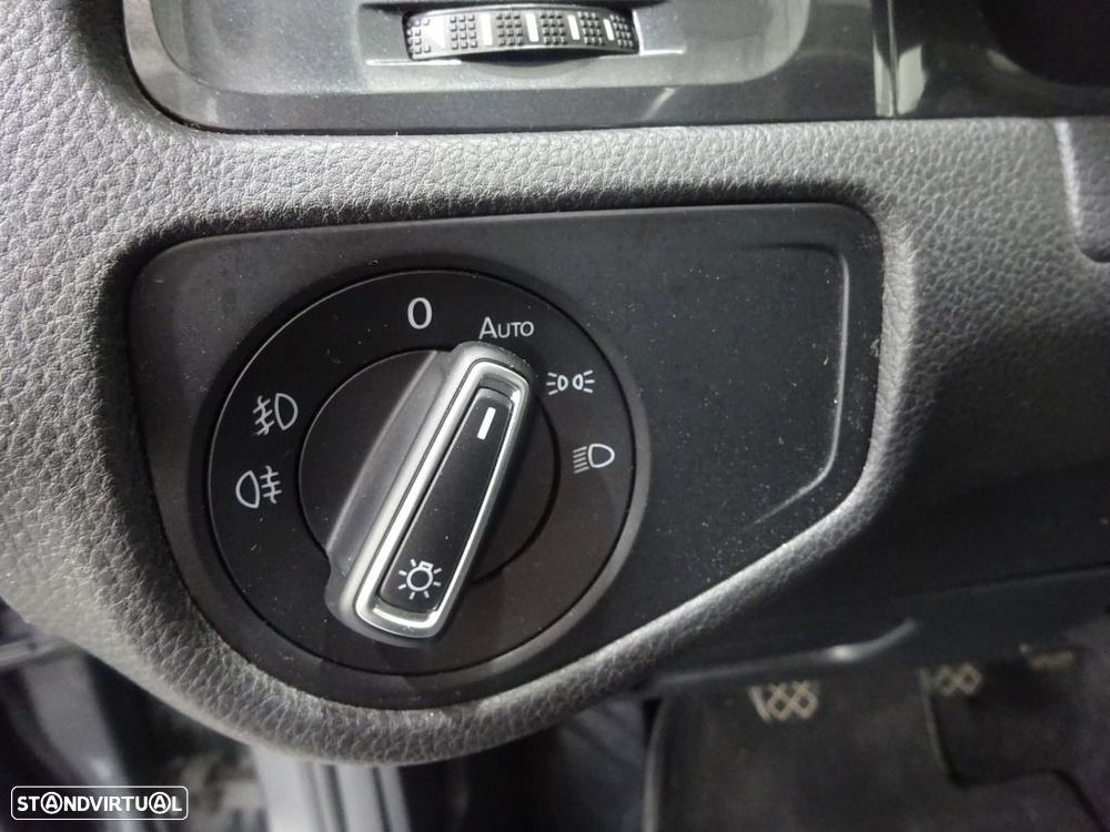 VW Golf Variant 1.6 TDi Confortline - 10