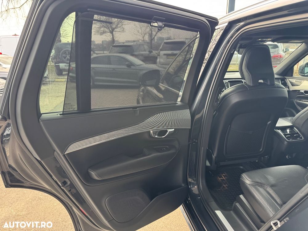 Volvo XC 90 D5 AWD Geartronic RDesign - 13