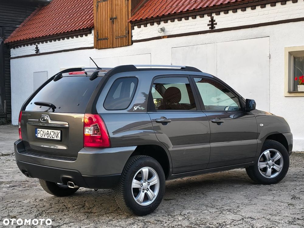 Kia Sportage 2.0 2WD Cup - 34