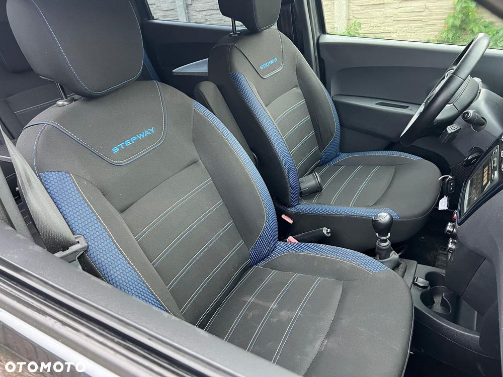 Dacia Lodgy 1.5 Blue dCi Stepway Comfort S&S - 11