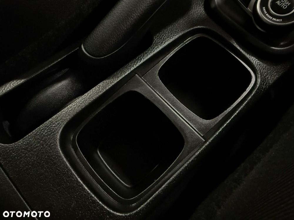 Suzuki Vitara 1.6 (4x4) Allgrip Comfort - 23