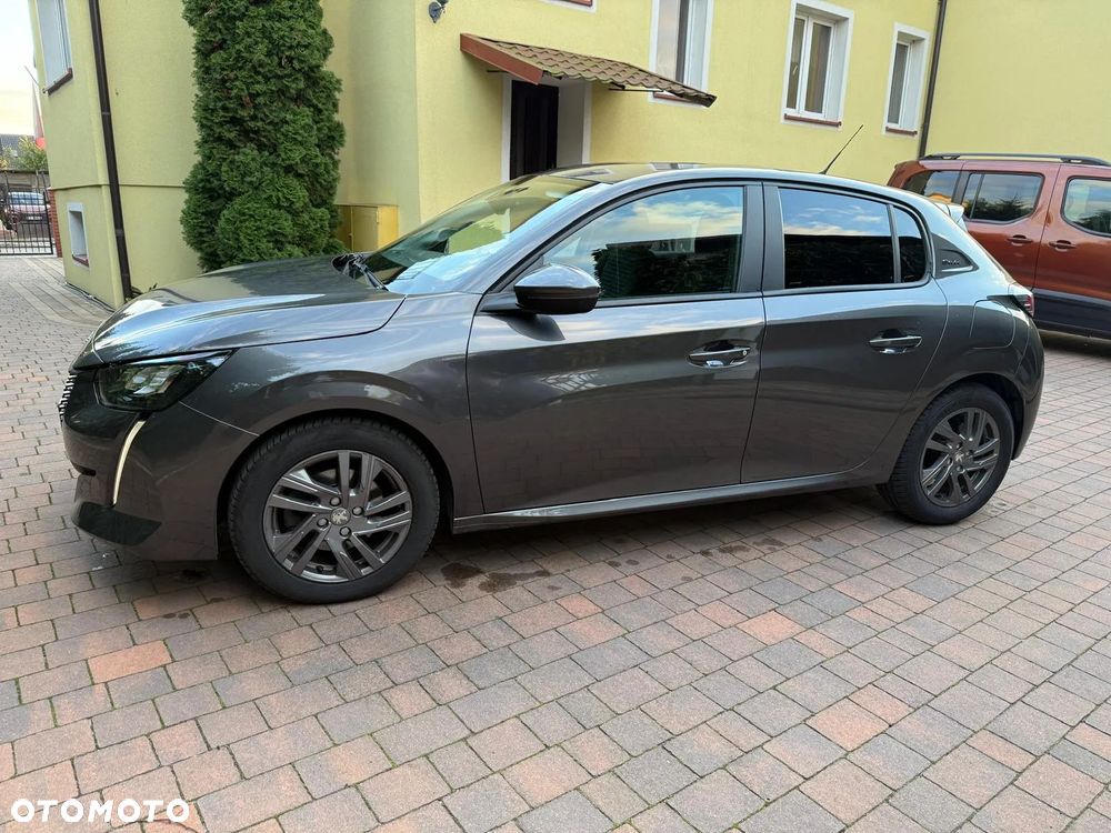 Peugeot 208 PureTech 100 Style - 4