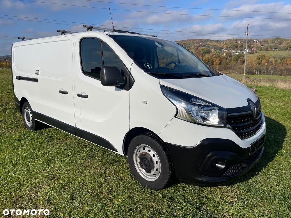 Renault Trafic - 16