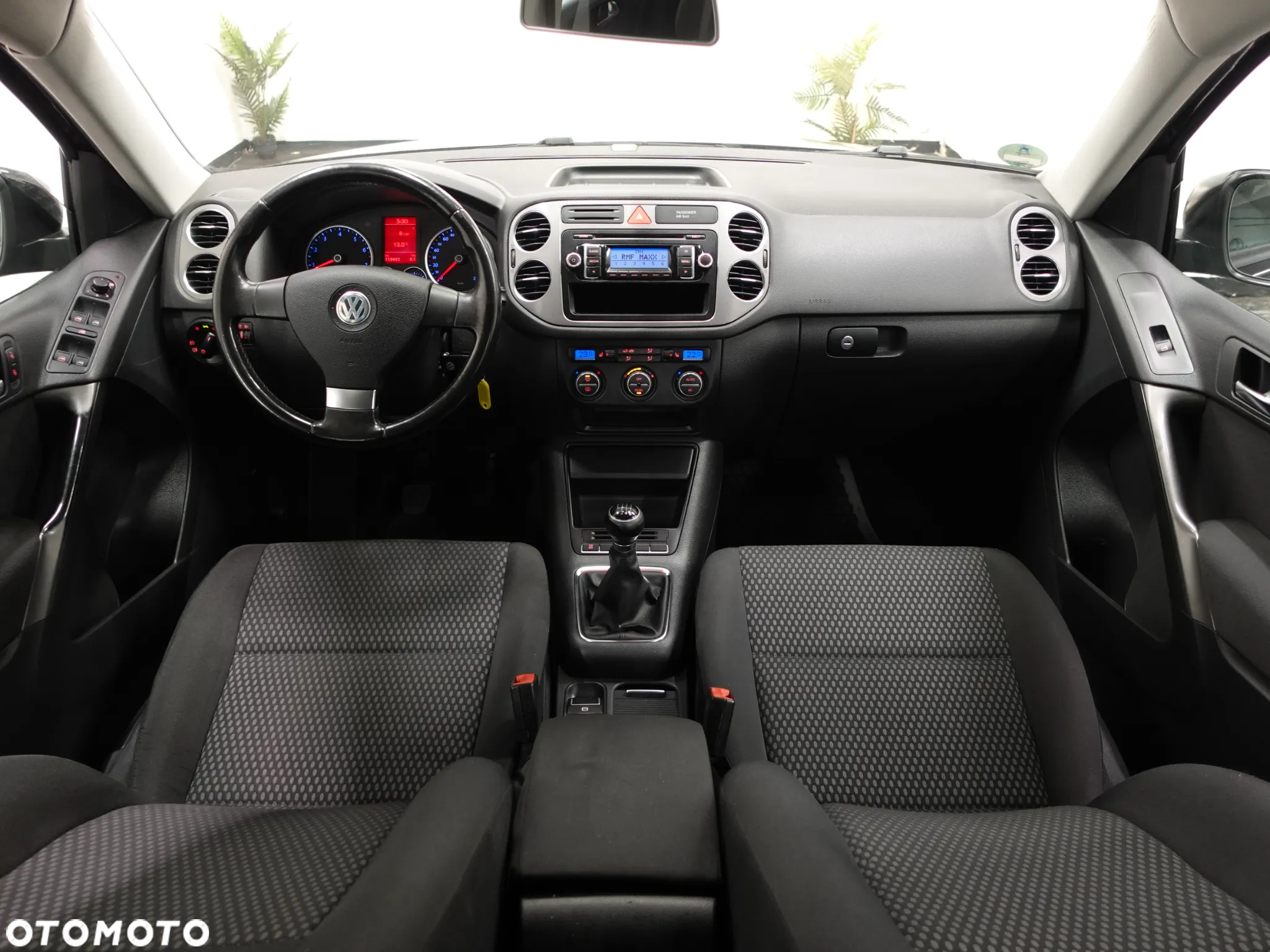 Volkswagen Tiguan 1.4 TSI 4Motion Trend & Fun - 29