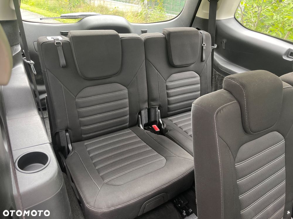 Ford Galaxy 2.0 TDCi Business - 24