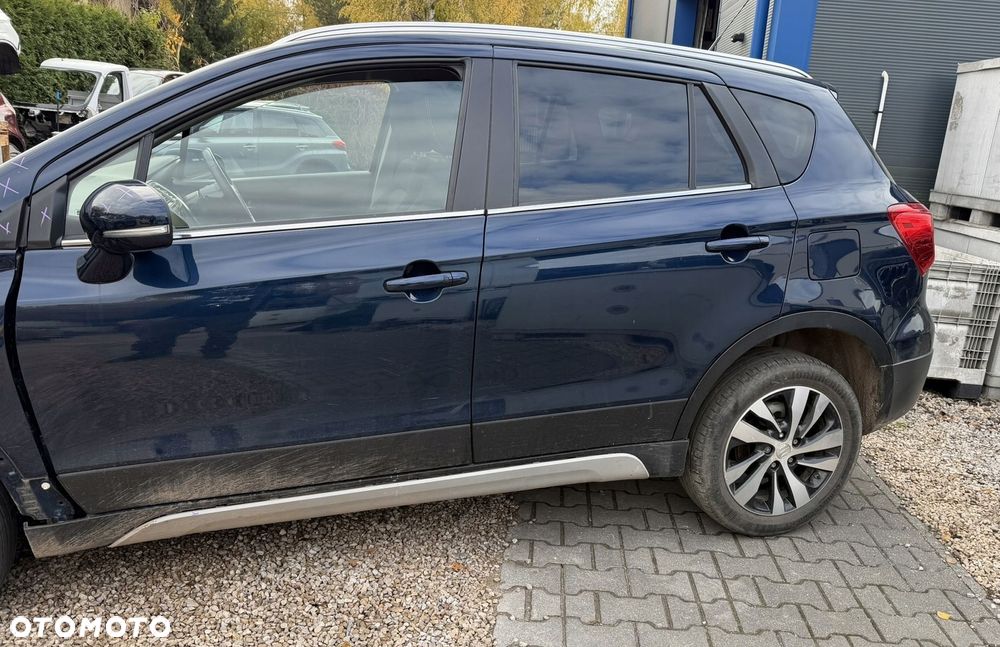 suzuki sx4 s-cross lift drzwi prawe kompletne kolor zq4 - 2