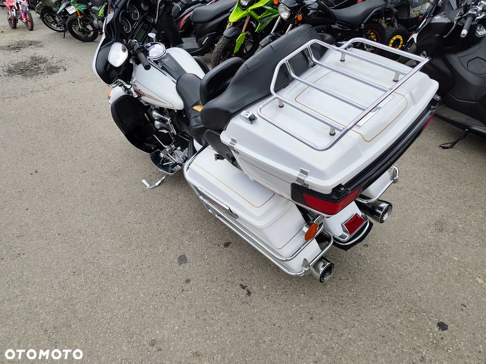 Harley-Davidson FLHTCU Ultra - 11