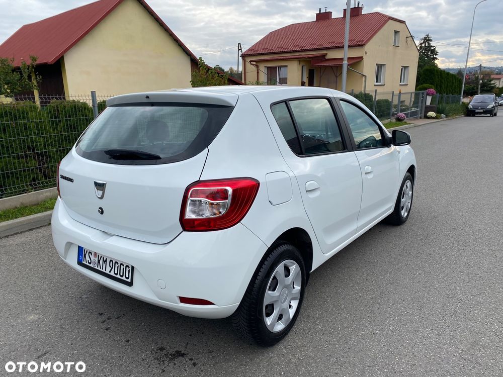 Dacia Sandero 1.2 16V 75 Essentiel - 5