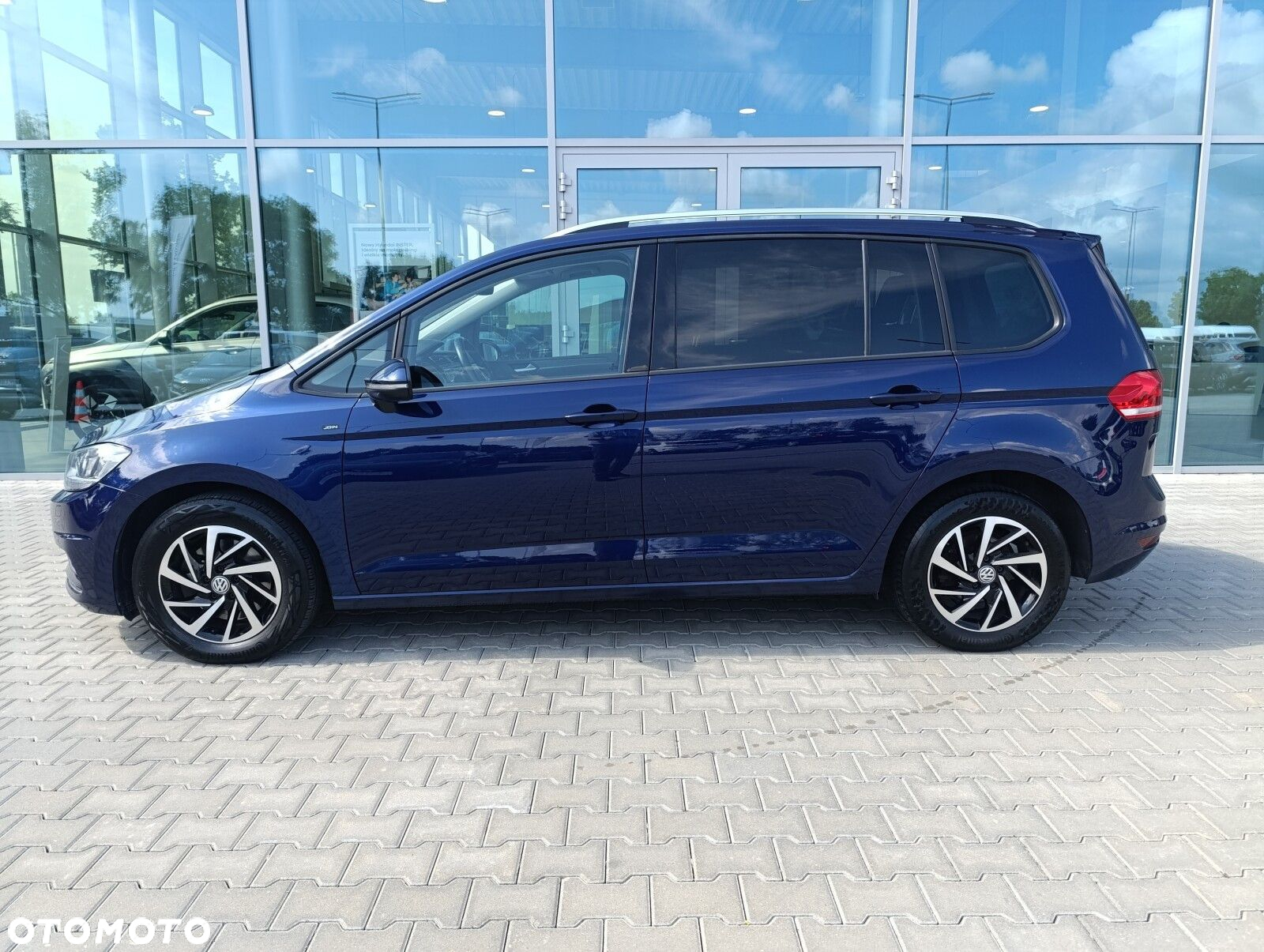 Volkswagen Touran 1.6 TDI BMT SCR Trendline - 9