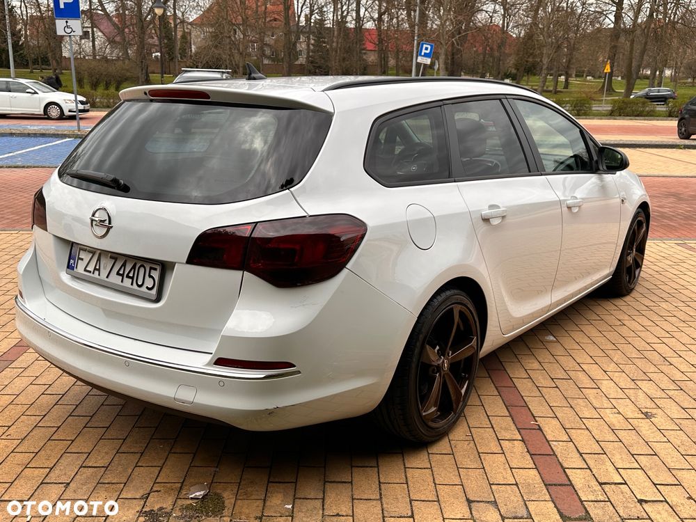 Opel Astra 1.6 CDTI Start/Stop Sports Tourer Active - 16