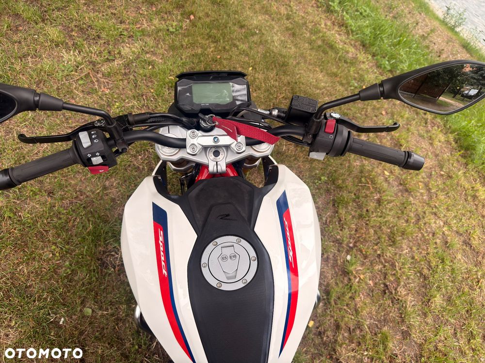 BMW G - 5