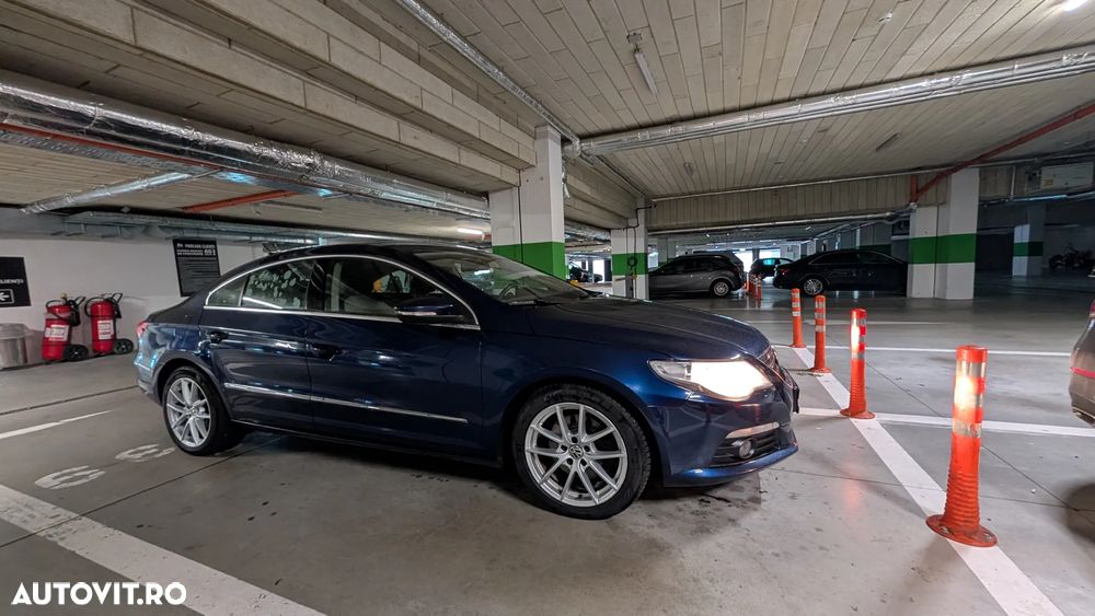 Volkswagen Passat CC - 2