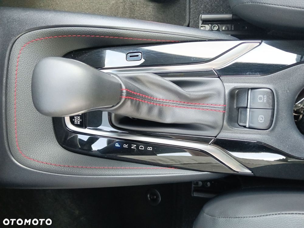 Toyota Corolla 1.8 Hybrid GR Sport Dynamic - 21