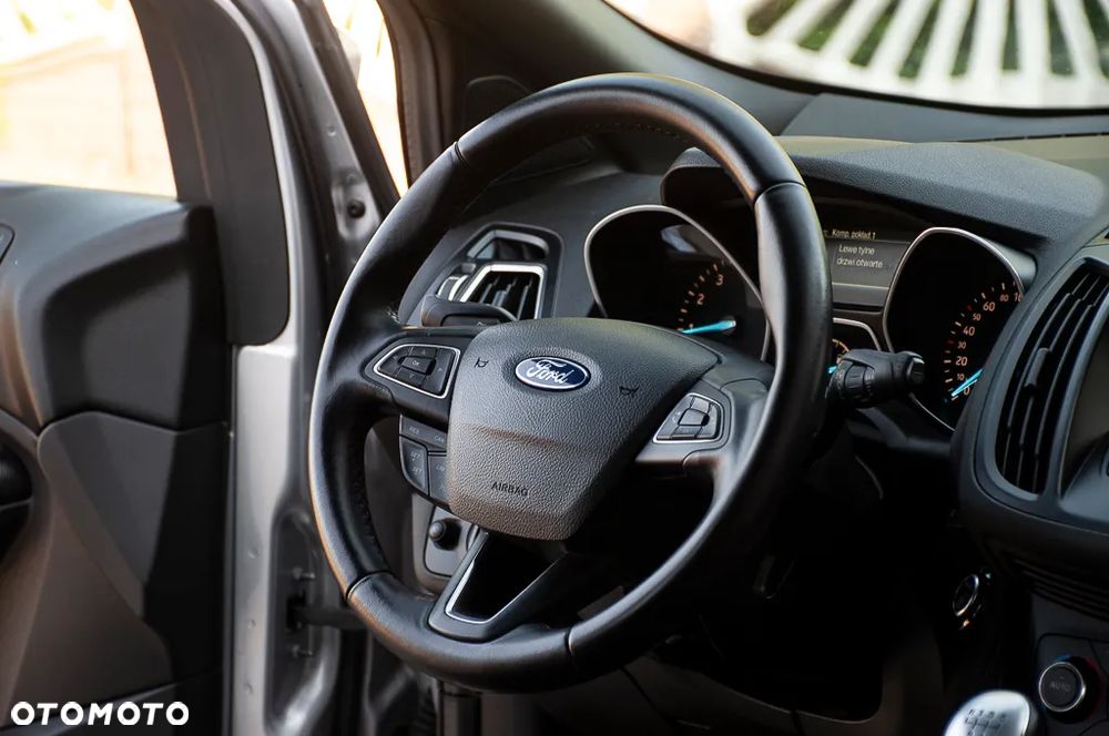 Ford Kuga 1.5 EcoBoost FWD ST-Line ASS MMT6 - 9