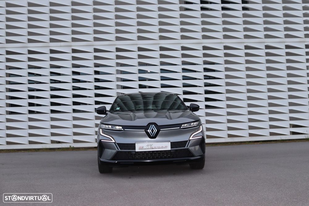 Renault Mégane E-Tech - 7