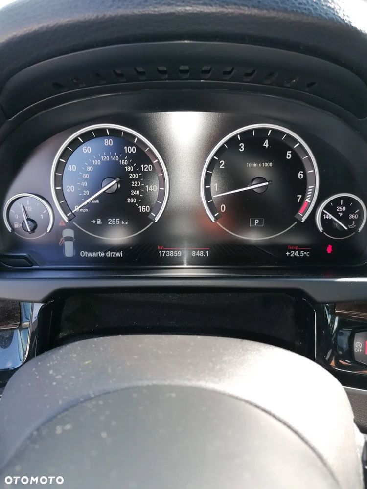 BMW X5 xDrive35i M Sport Edition - 9