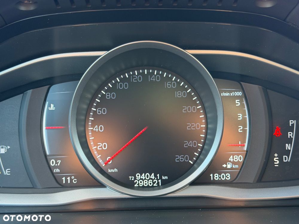 Volvo V70 D4 Drive-E Momentum - 17