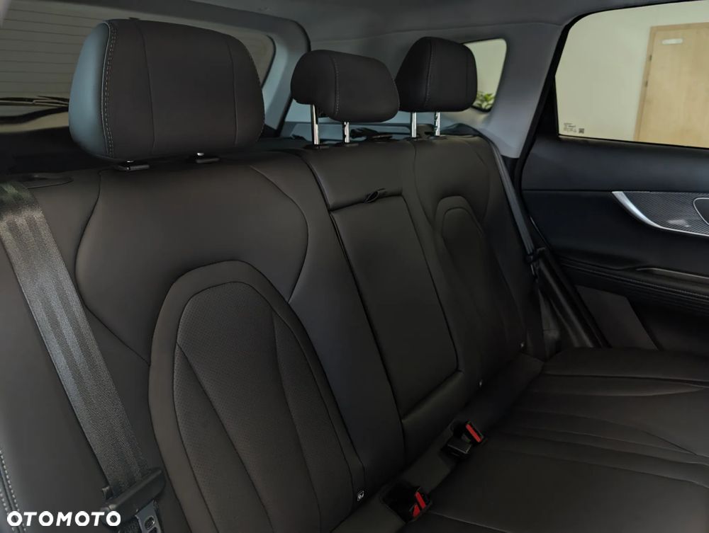 Chery Tiggo 7 1.5 T-GDI Super Hybrid Prestige DHT - 25